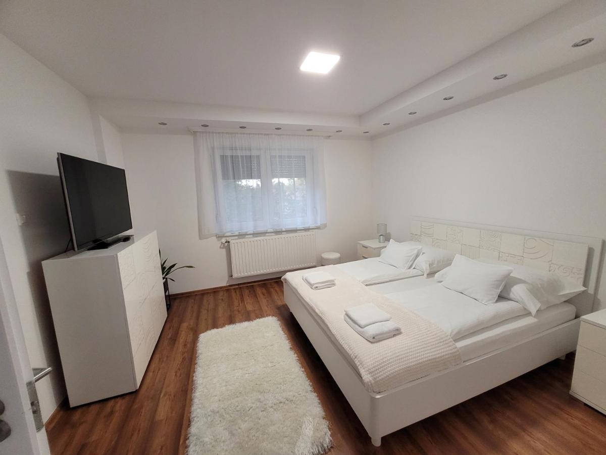 Matrix Apartman Bekescsaba Extérieur photo